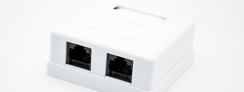 雙口RJ45插座PCB板安裝8P8C非屏蔽超五類桌面網(wǎng)絡(luò)接口